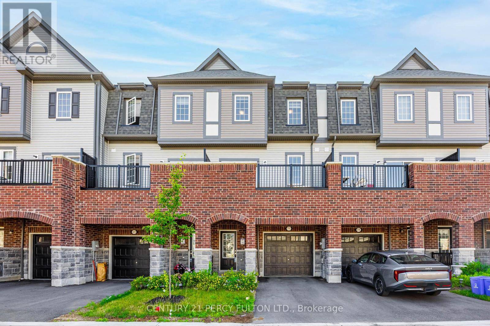 Clarington (bowmanville), ON L1C7H7,71 HONEY CRISP LANE