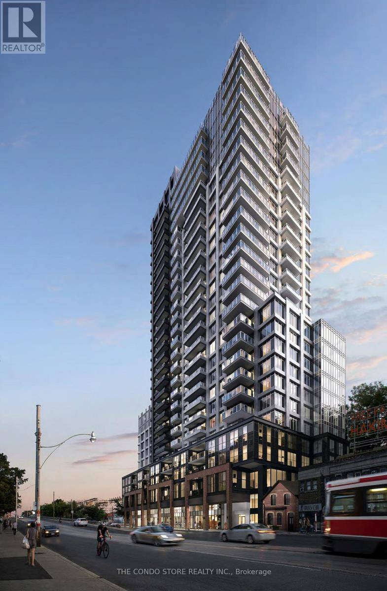 Toronto (east End-danforth), ON M4C4X4,286 Main ST #2302