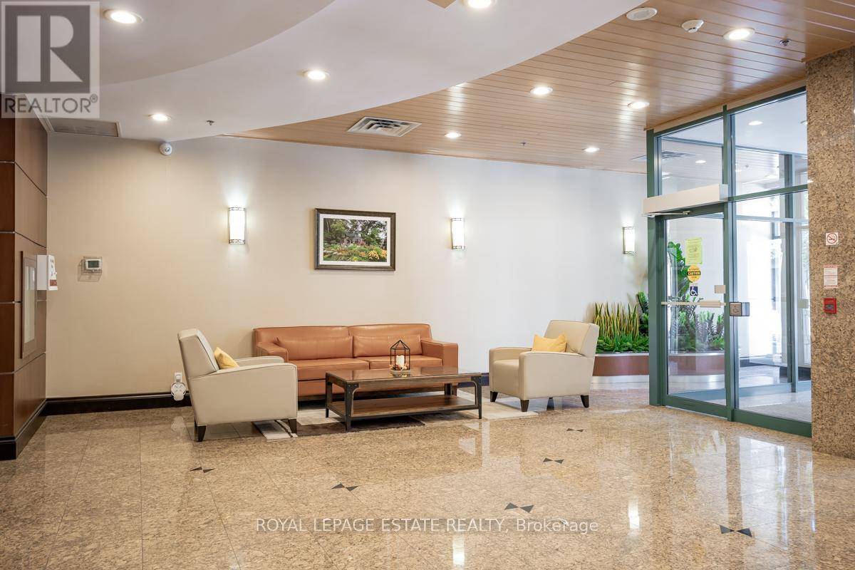 Toronto (the Beaches), ON M4L3Y5,1797 Queen ST East #411