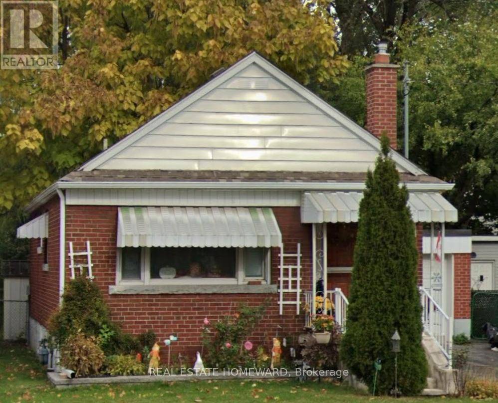Toronto (wexford-maryvale), ON M1R1C3,30 INNISDALE DRIVE
