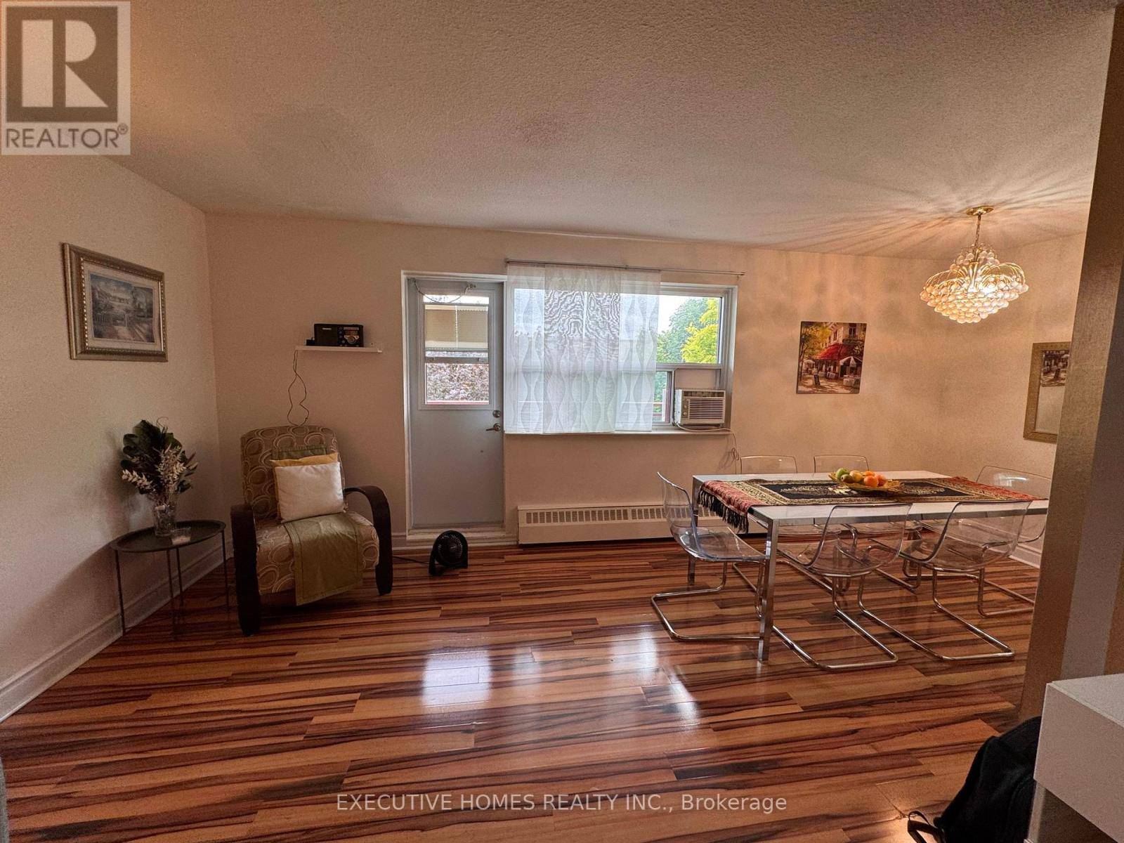 Oshawa (lakeview), ON L1J5Z5,900 Glen ST #414