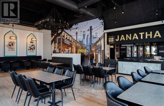 Toronto (clairlea-birchmount), ON M1L4V9,18 LEBOVIC AVENUE
