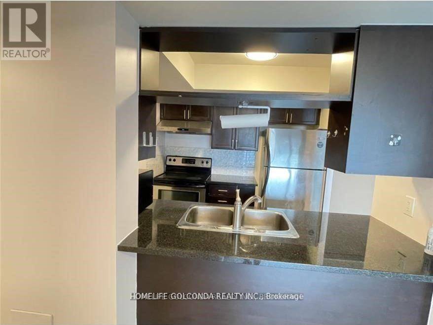 Toronto (bendale), ON M1P0B1,60 Town Centre CT #Ph 04