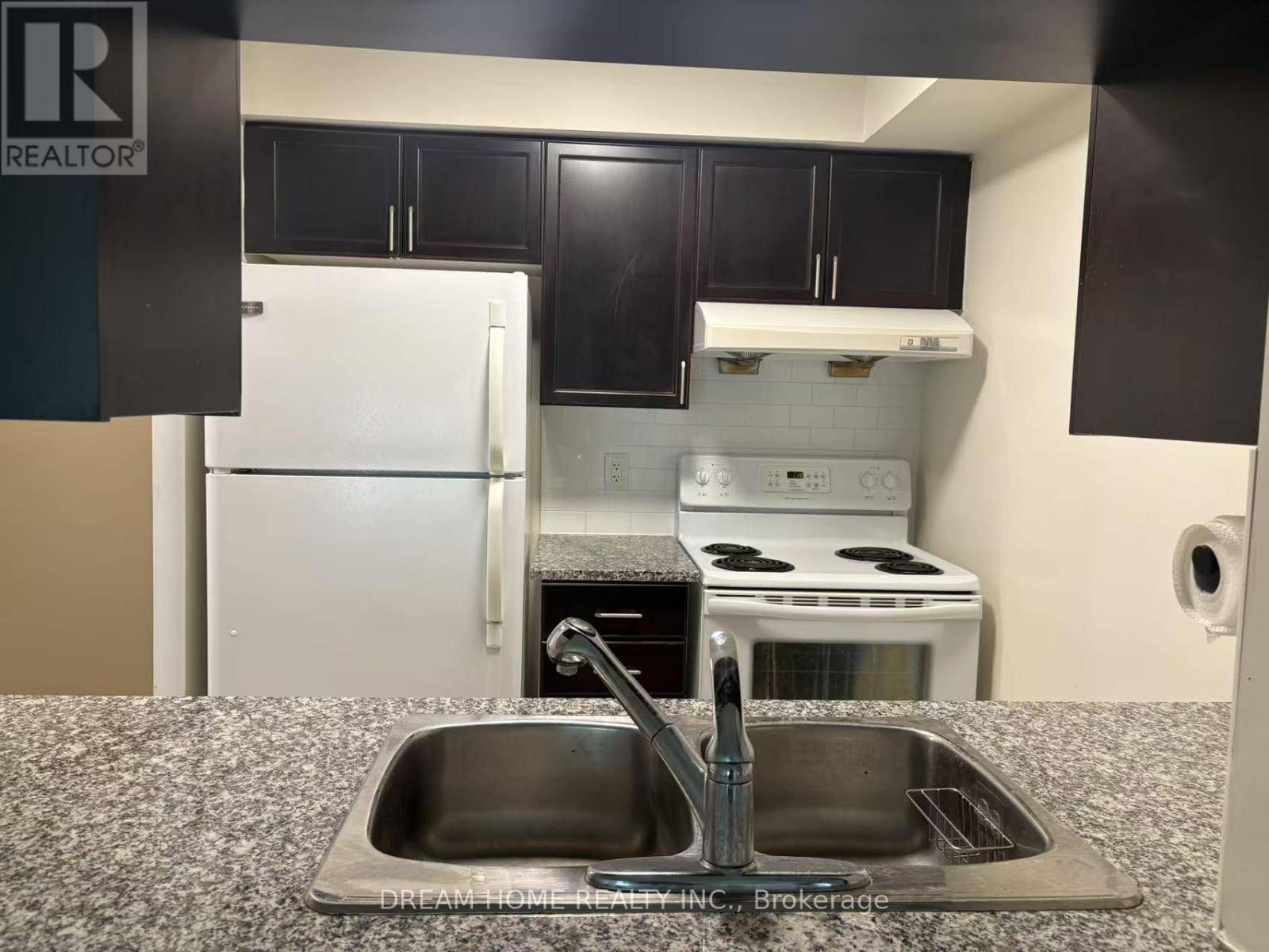 Toronto (bendale), ON M1P4Y7,70 Town Centre CT #2405