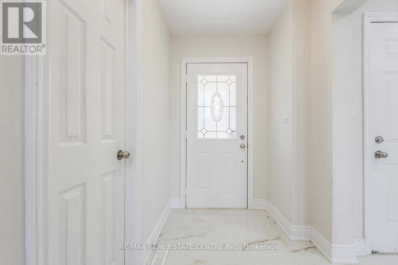 Clarington (bowmanville), ON L1C4X7,27 RICKABY STREET