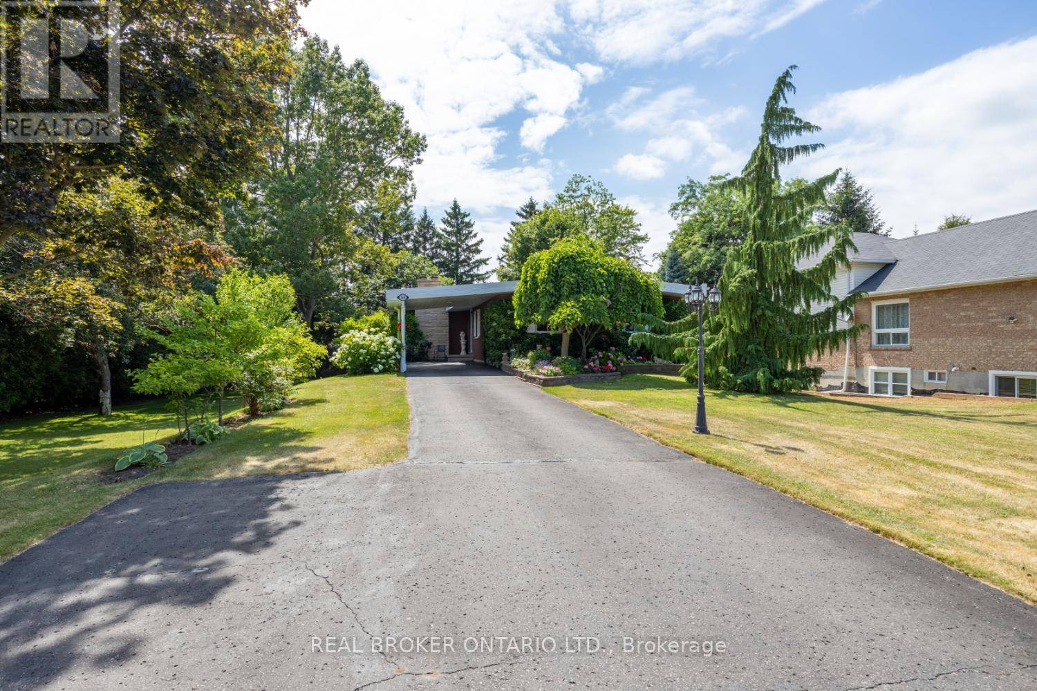 Clarington (courtice), ON L1E2R9,2640 PRESTONVALE ROAD