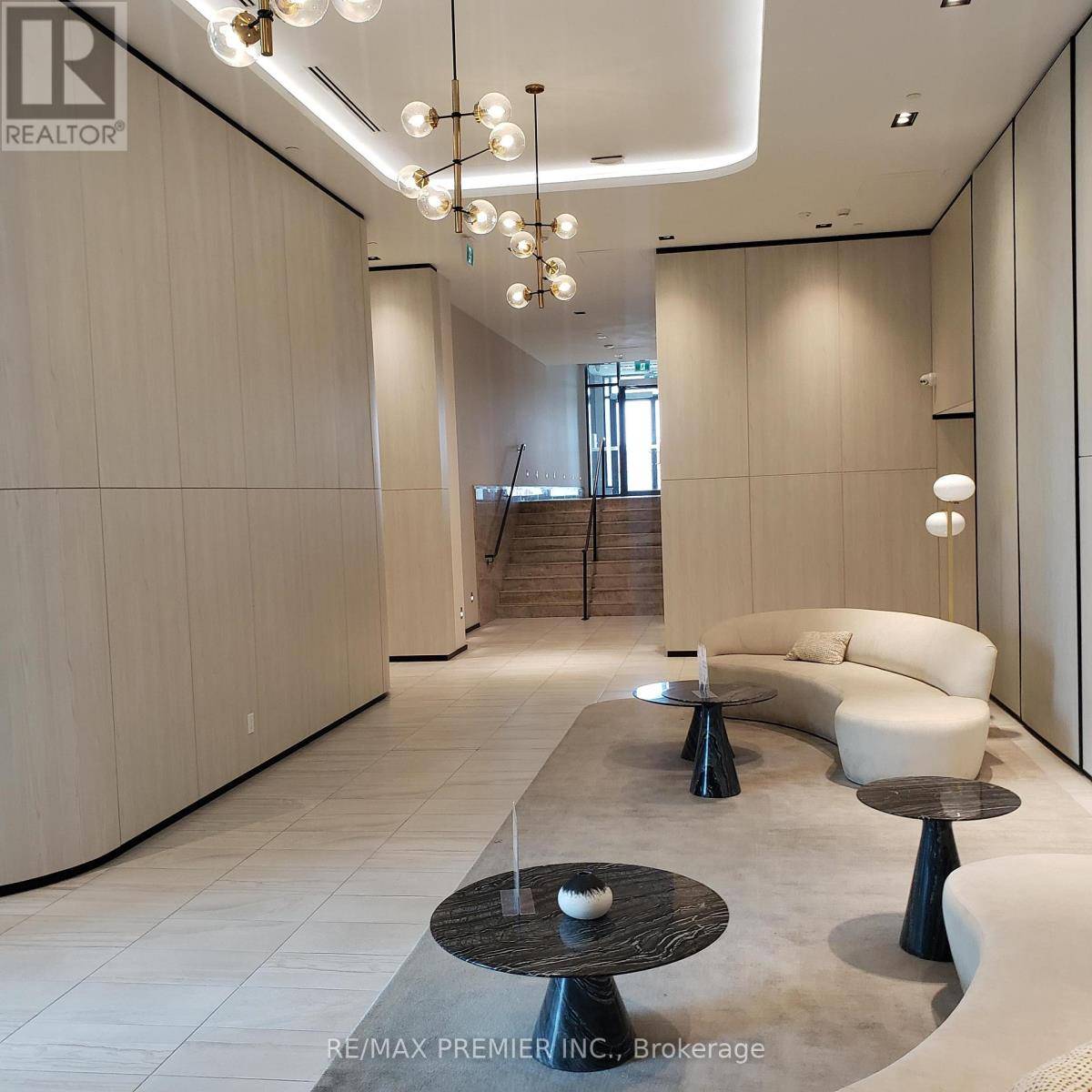 Pickering (bay Ridges), ON L1W1C3,1455 Celebration DR #1003