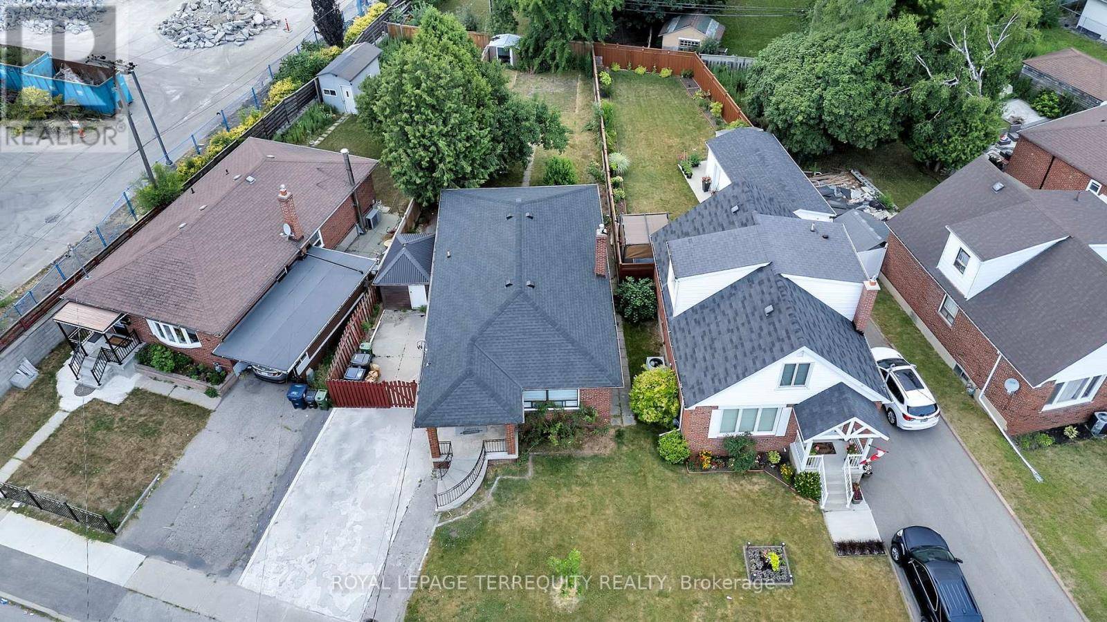 Toronto (wexford-maryvale), ON M1R2V3,12 LYNVALLEY CRESCENT