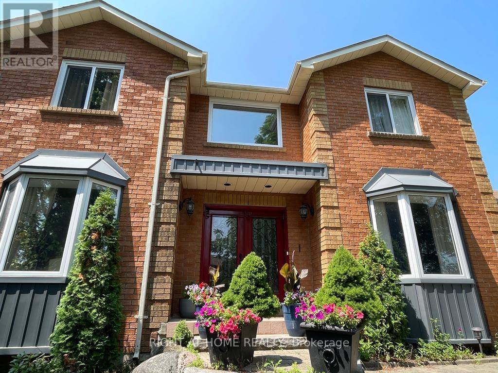 Pickering (brock Ridge), ON L1X1X1,1689 MAJOR OAKS ROAD