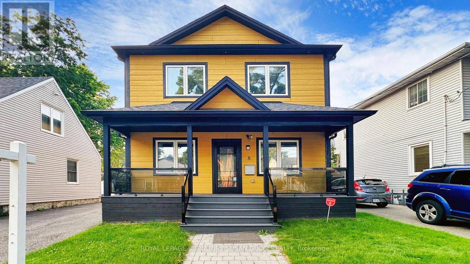 Toronto (o'connor-parkview), ON M4B1W2,8 FURNIVAL ROAD