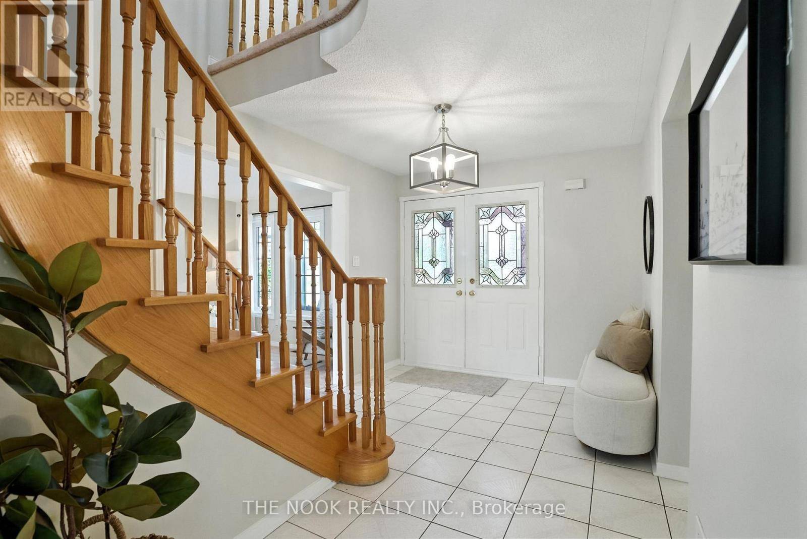 Pickering (amberlea), ON L1V6T7,1544 NAPANEE ROAD