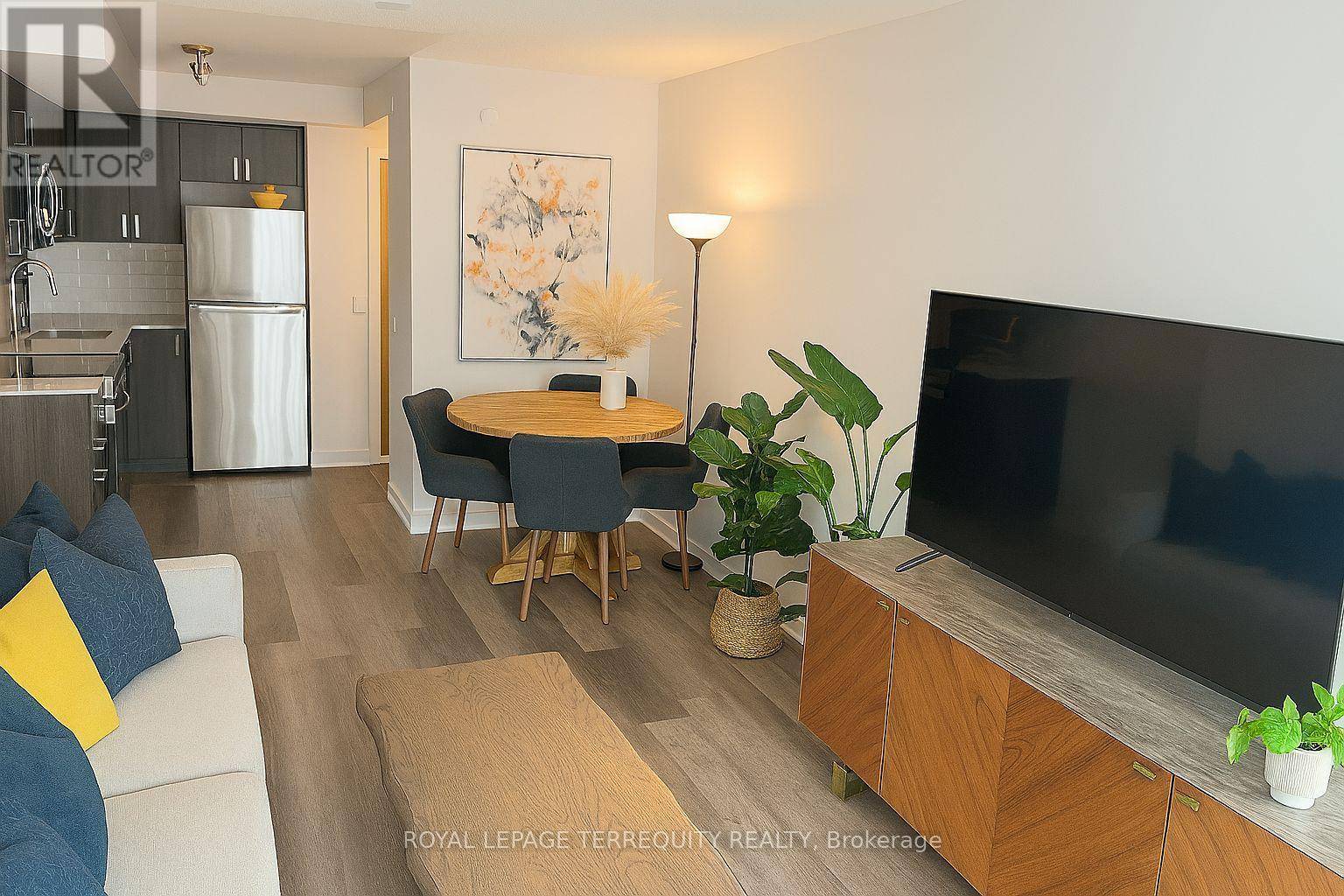 Pickering (bay Ridges), ON L1W0C4,1435 Celebration DR #1106