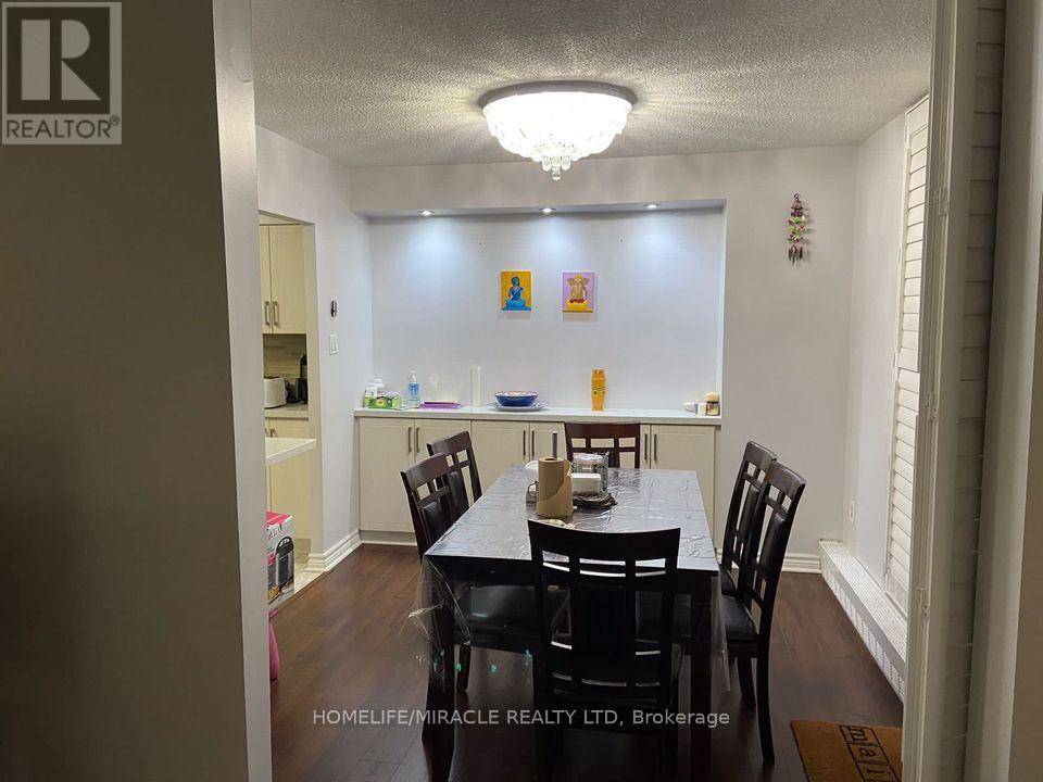 Toronto (agincourt South-malvern West), ON M1S2Y3,1701 Mccowan RD #207