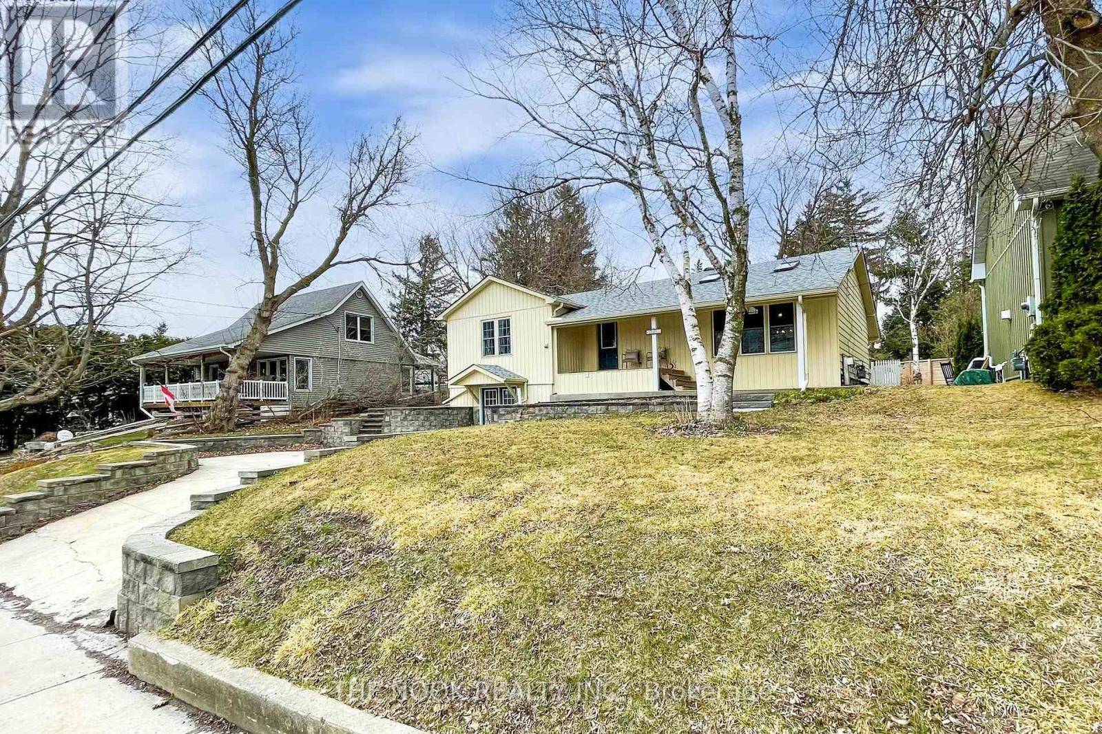 Scugog (port Perry), ON L9L1L1,15217 OLD SIMCOE STREET
