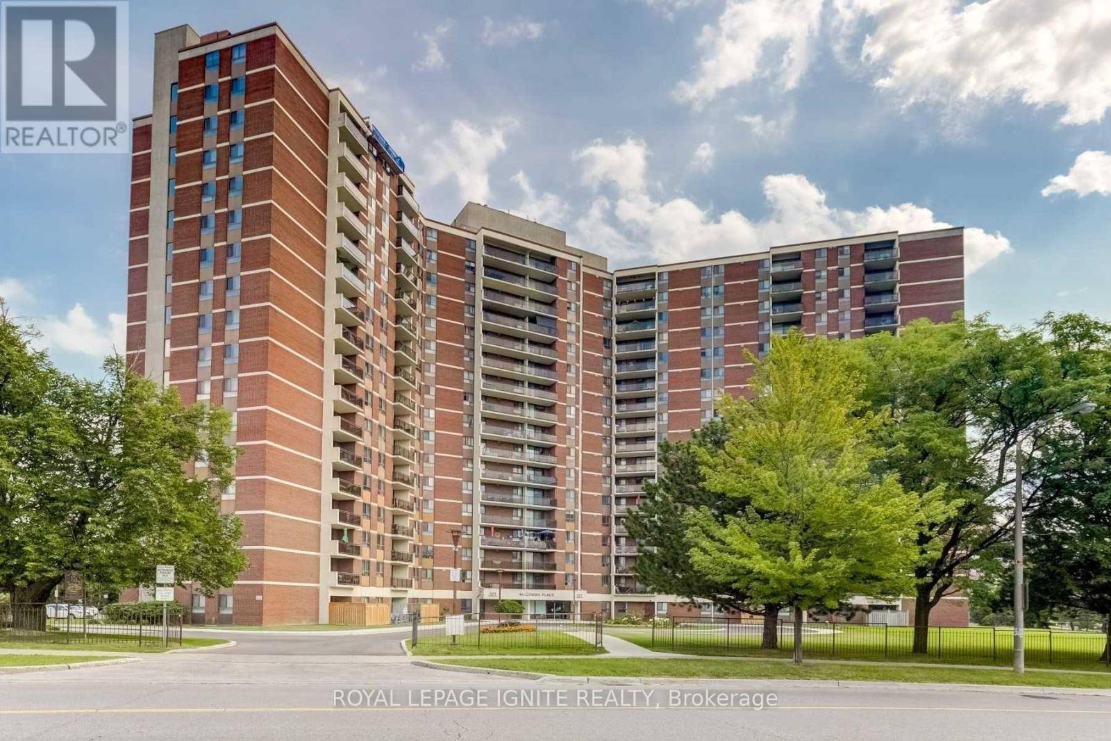 Toronto (eglinton East), ON M1J3K4,121 Trudelle ST #405