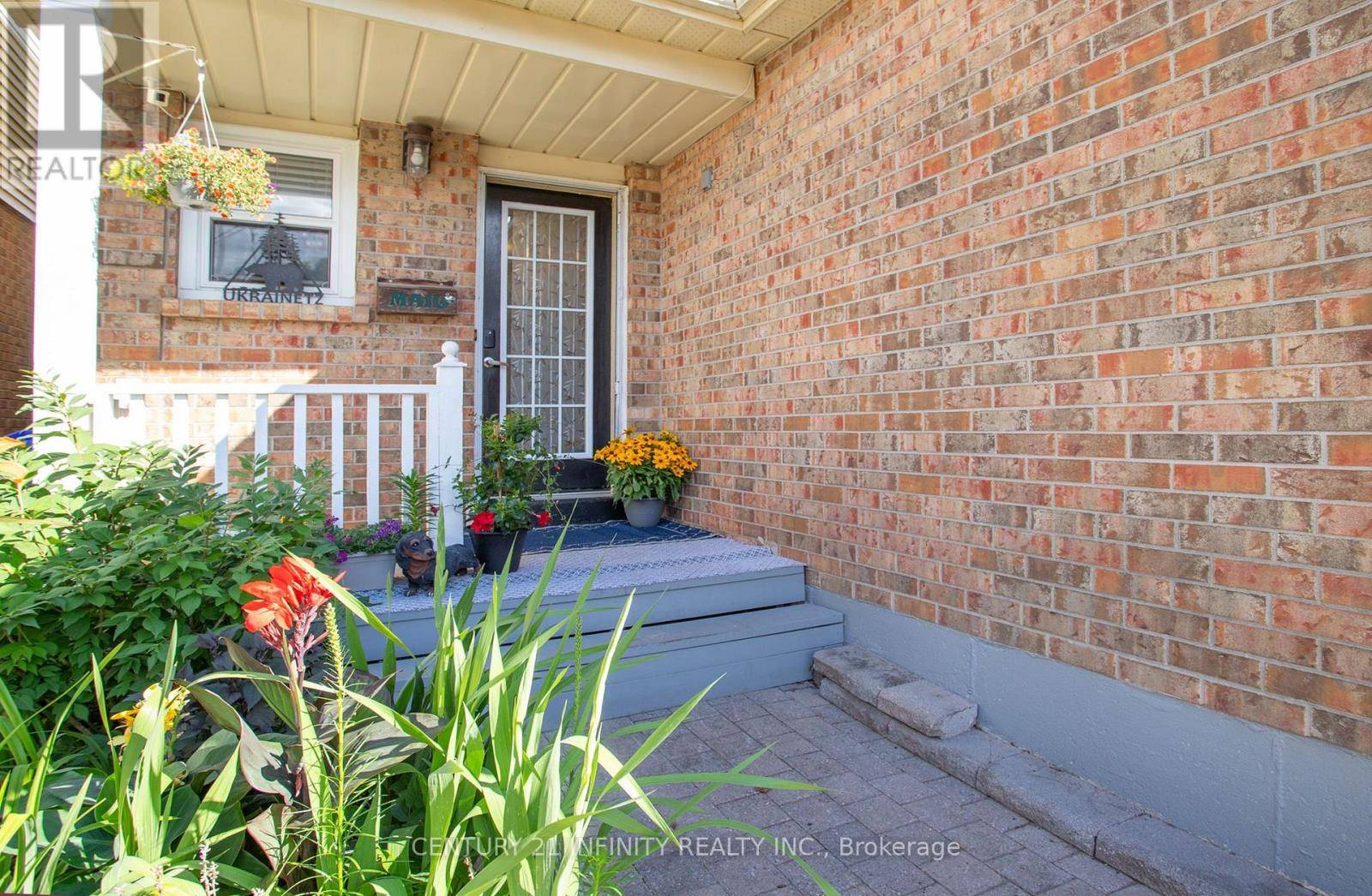Clarington (bowmanville), ON L1C4A3,17 PROUT DRIVE
