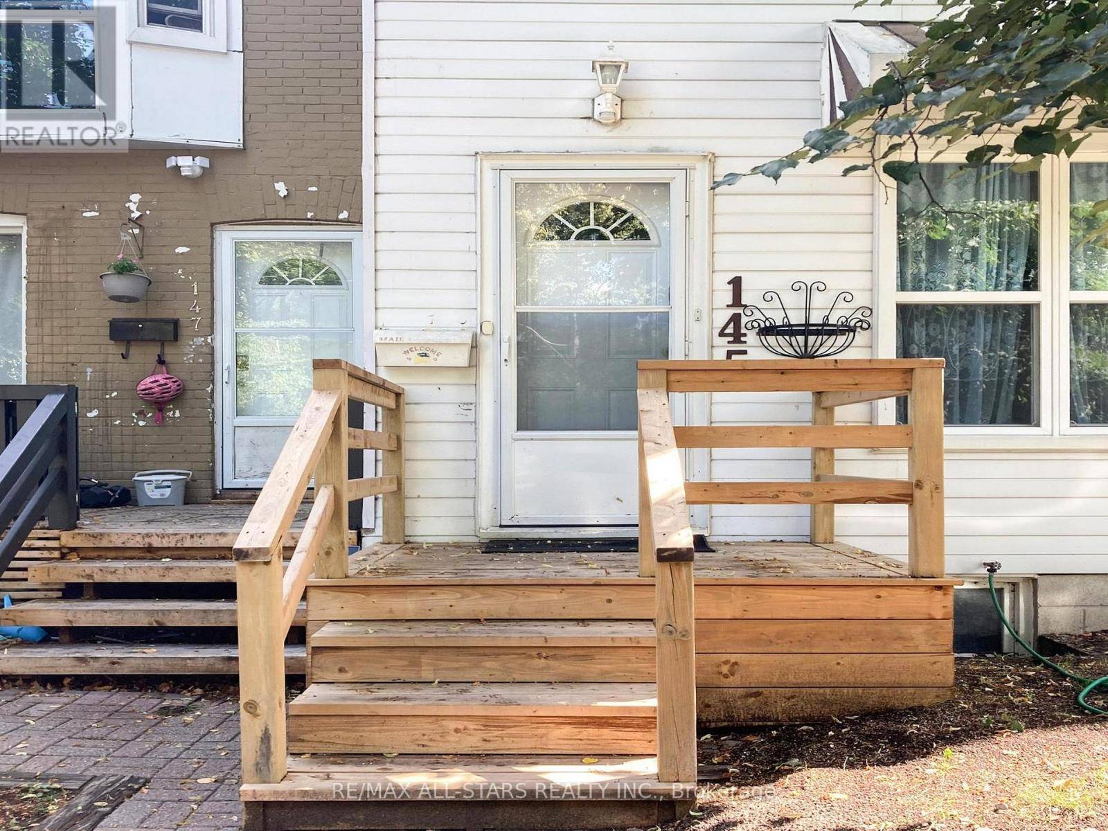 Toronto (blake-jones), ON M4J1B2,145 BOULTBEE AVENUE