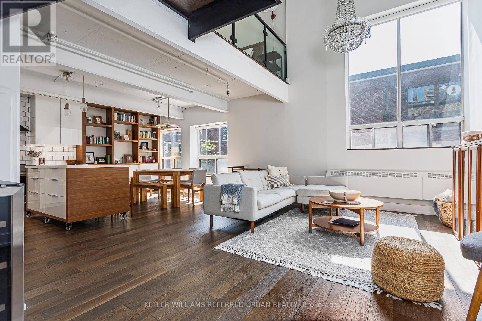 Toronto (south Riverdale), ON M4M3N8,326 Carlaw AVE #106