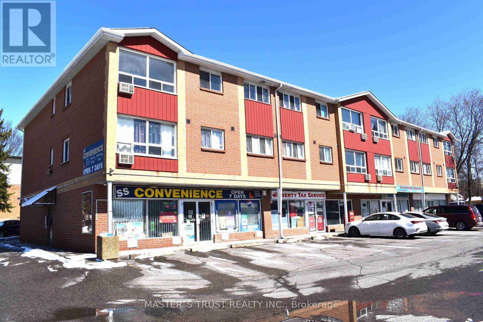 Oshawa (lakeview), ON L1H4K8,837 Simcoe ST South #201