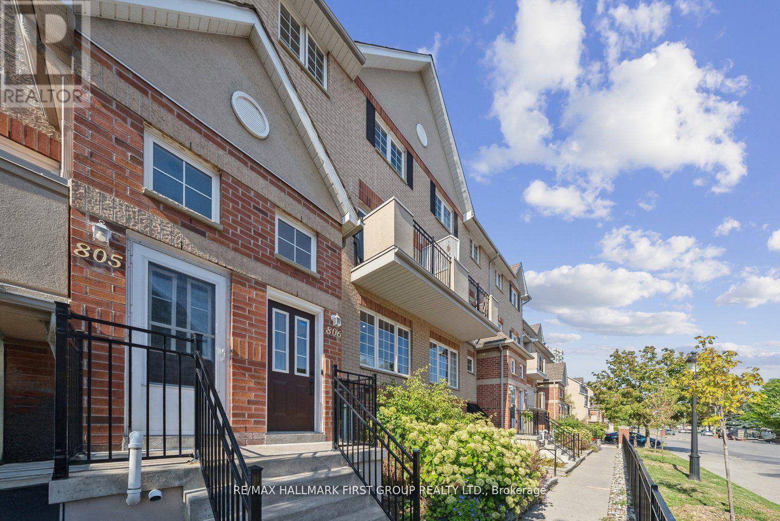 Pickering (town Centre), ON L1V6V2,1400 The Esplanade RD North #806