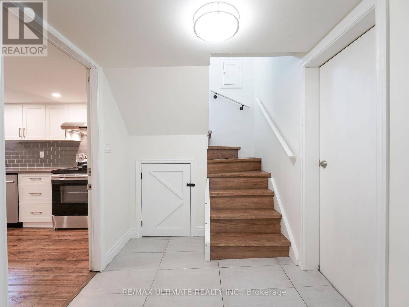 Toronto (clairlea-birchmount), ON M1L2S8,81 Delwood DR #Basement