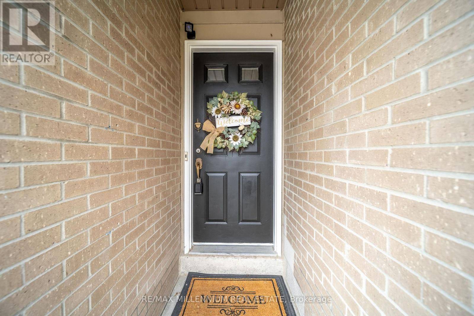 Ajax (south West), ON L1S7K4,62 CUMBERLAND LANE