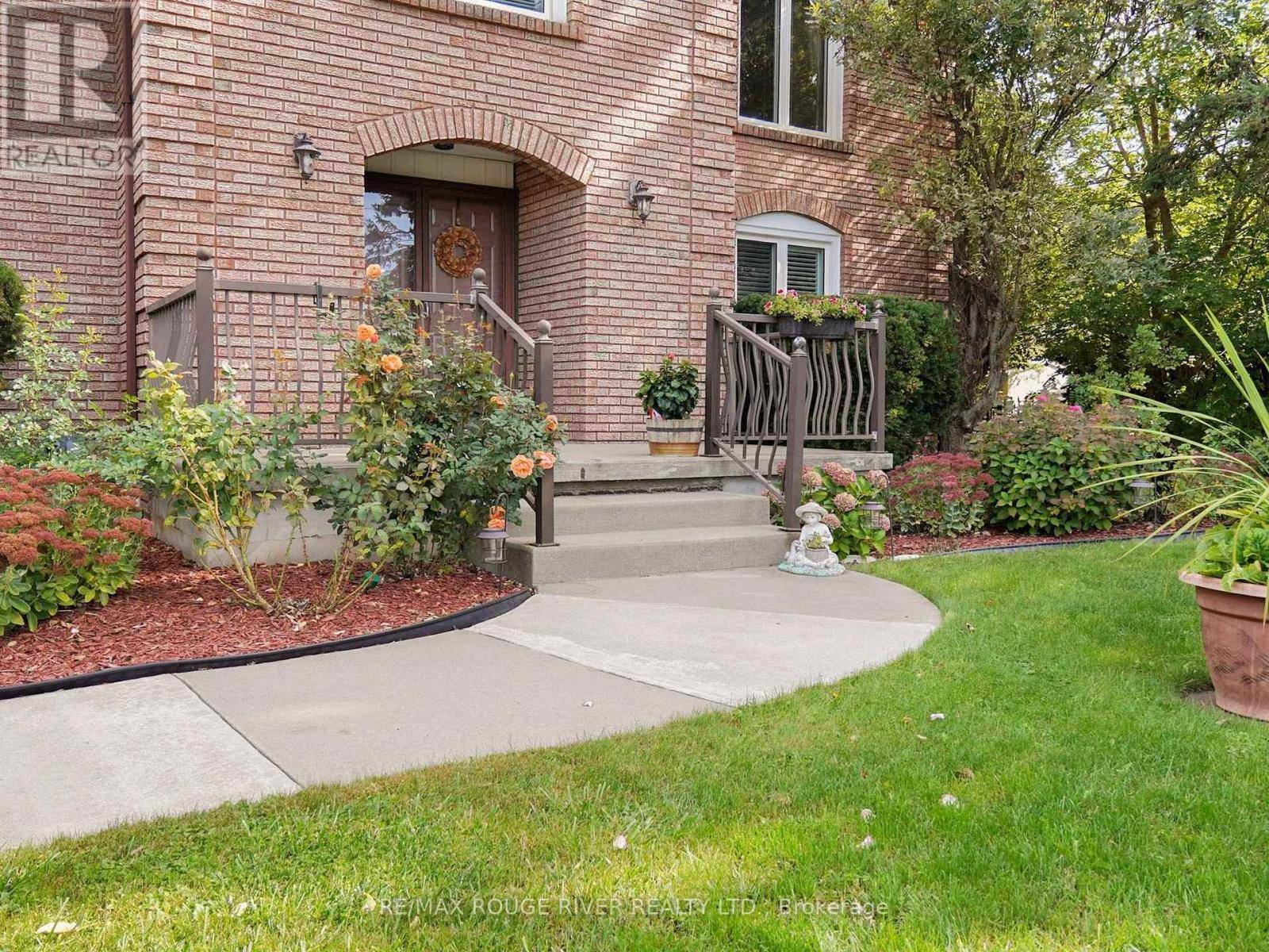Pickering, ON L0H1H0,3555 WESTNEY ROAD