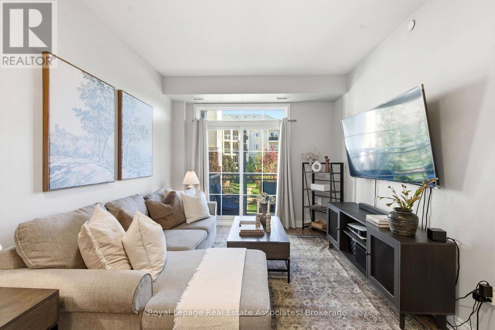 Clarington (bowmanville), ON L1C0V4,80 Aspen Springs DR #208