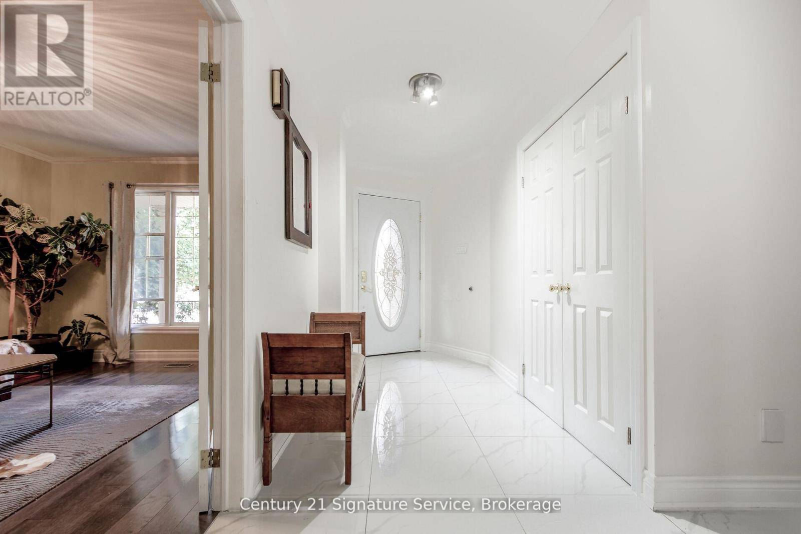 Ajax (central West), ON L1T2V5,81 LINTON AVENUE