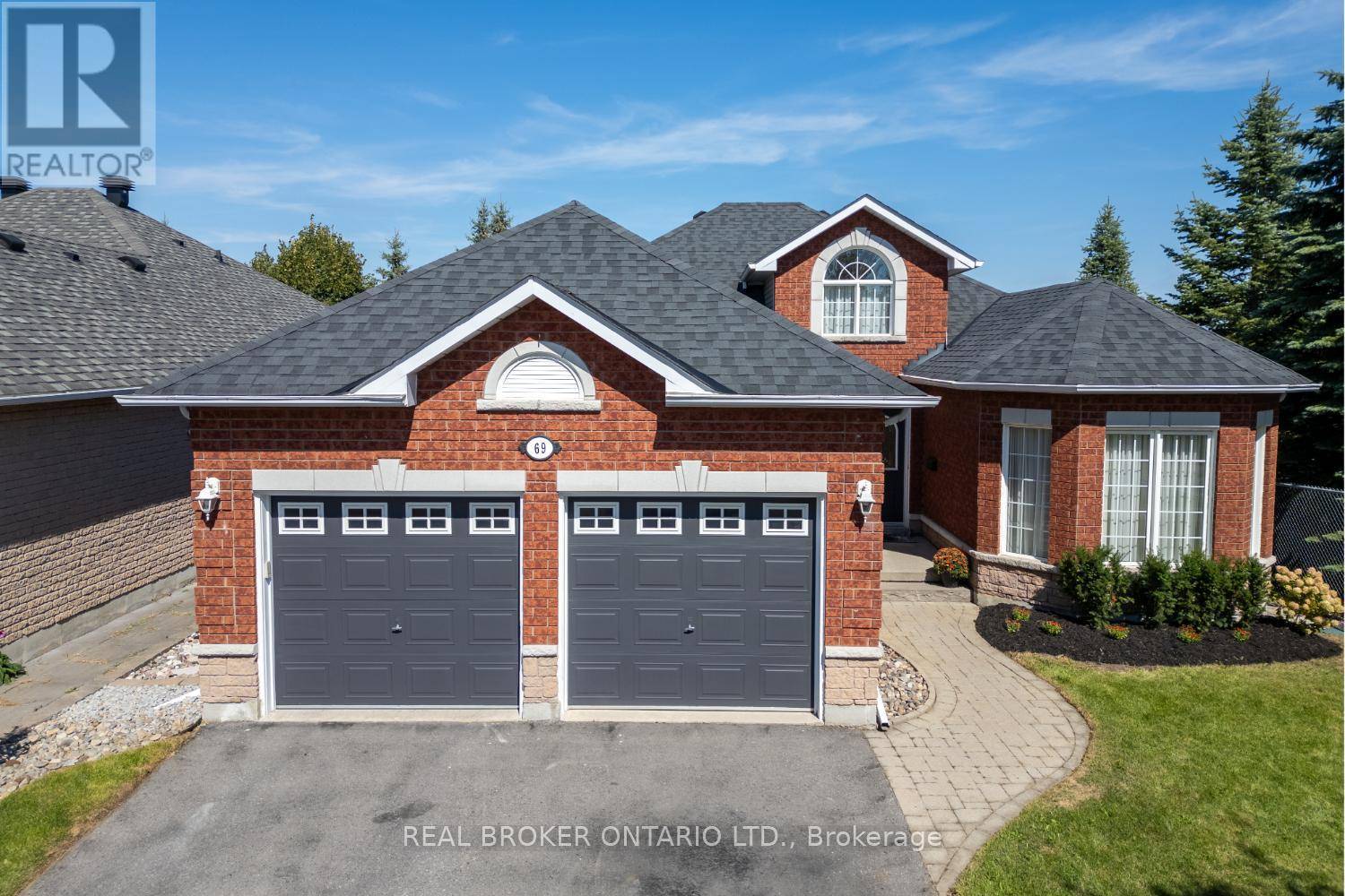 Clarington (bowmanville), ON L1C5E7,69 PADFIELD DRIVE