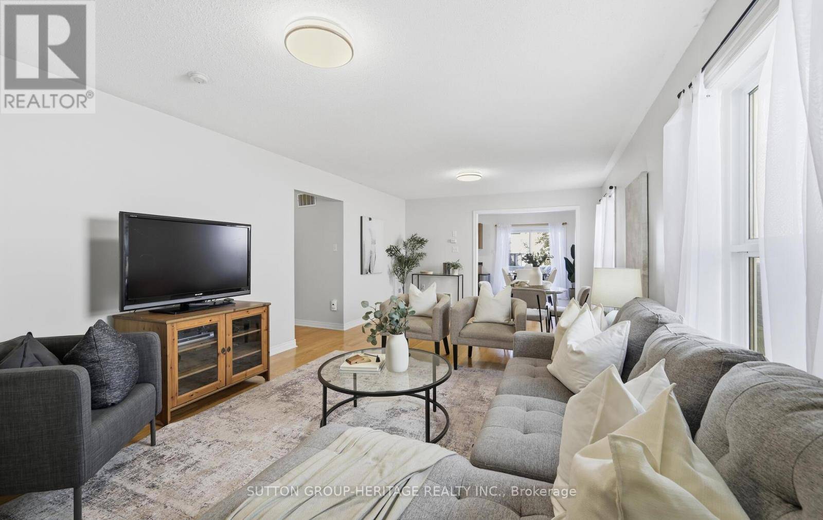 Clarington (bowmanville), ON L1C5M7,141 DADSON DRIVE