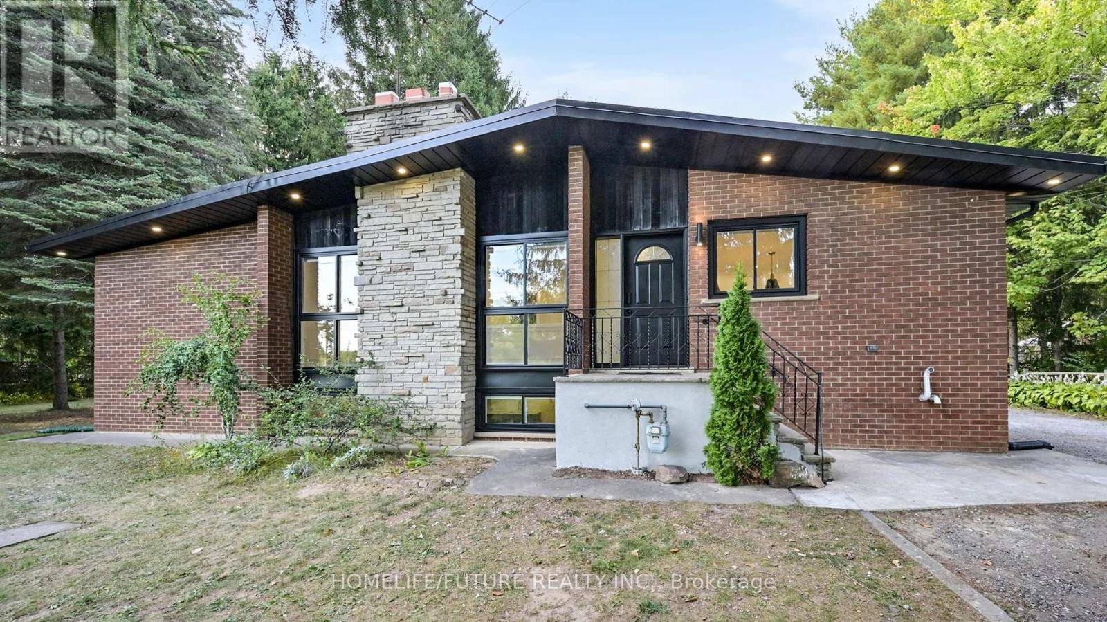 Ajax (northwest Ajax), ON L1T4S9,474 TAUNTON ROAD