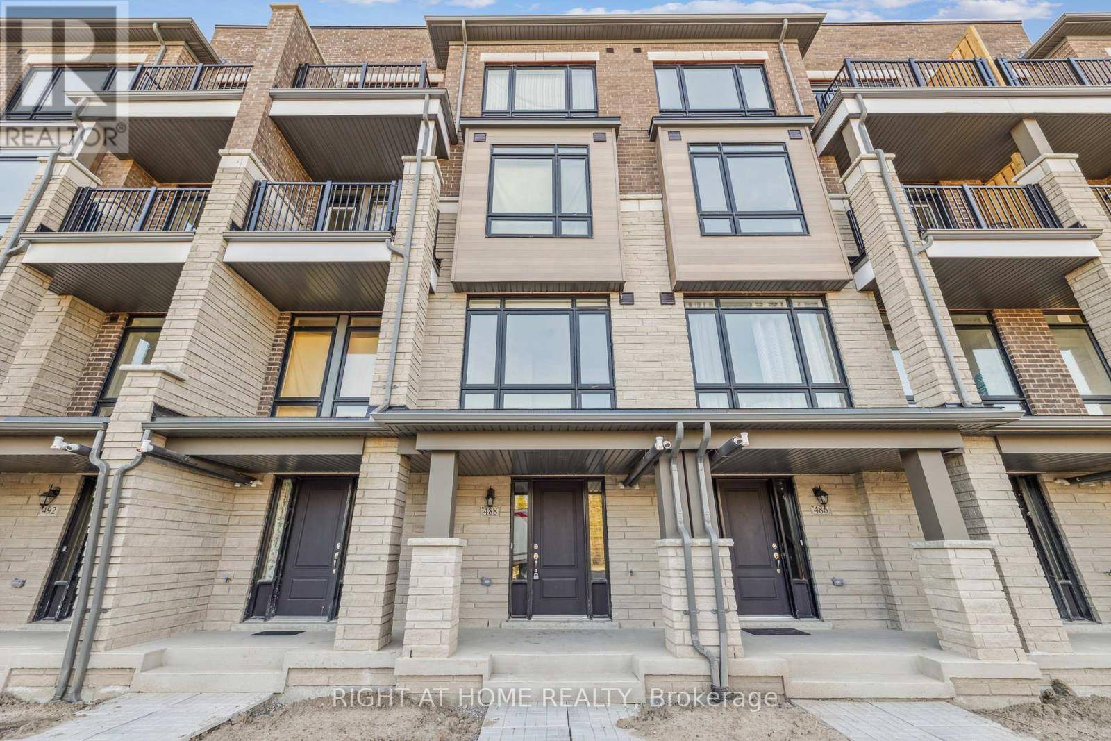 Ajax (south East), ON L1S7S9,488 SALEM ROAD S