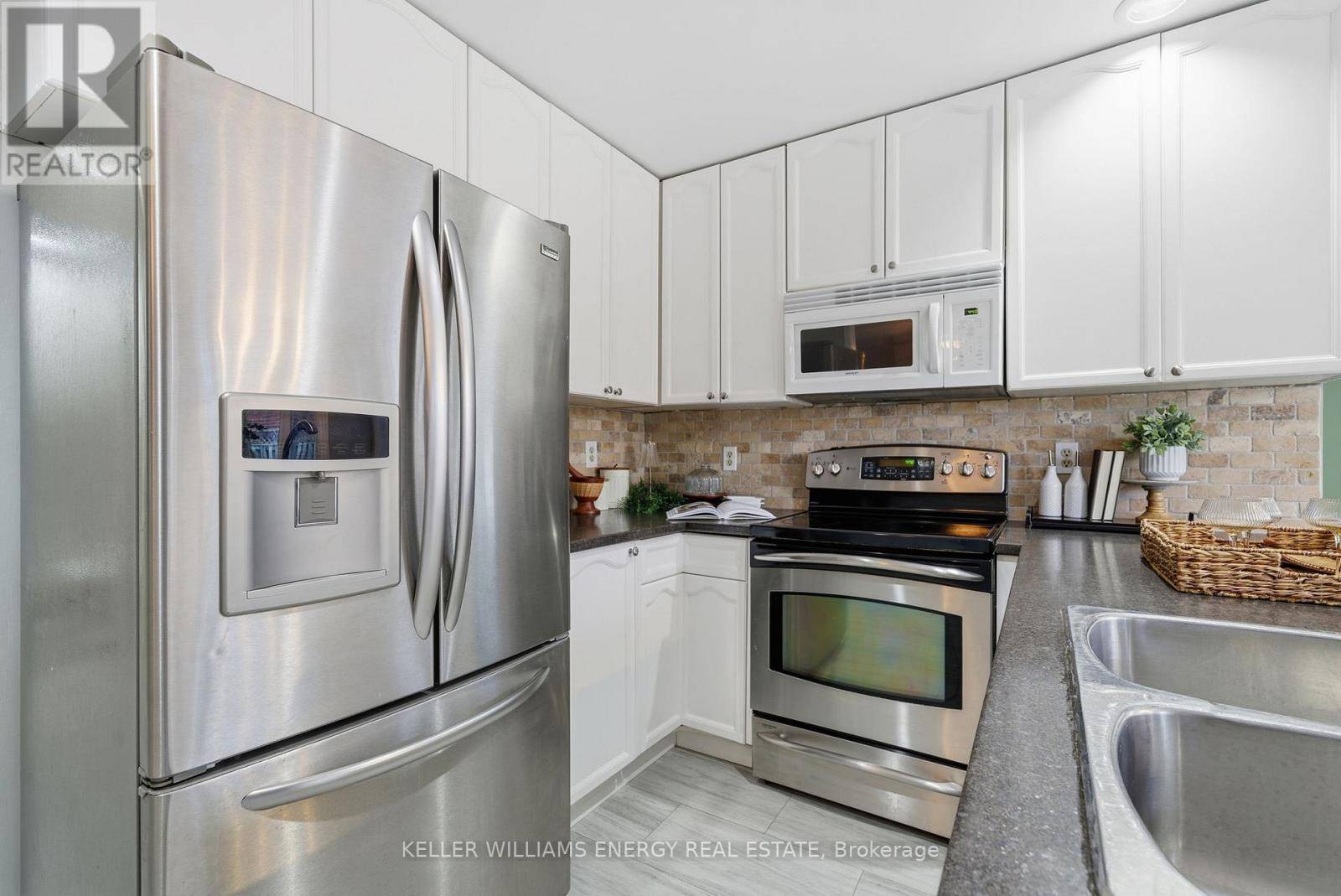 Clarington (bowmanville), ON L1C4G1,14 SOPER CREEK DRIVE