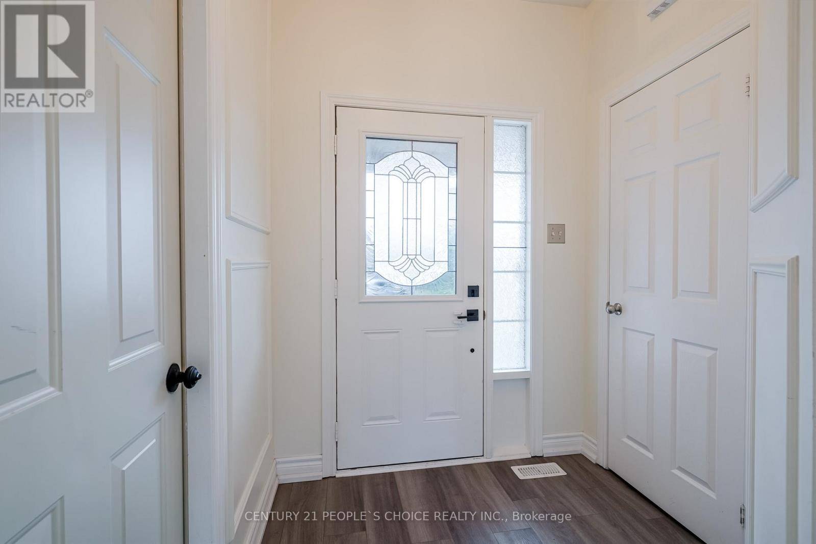 Clarington (bowmanville), ON L1C5M6,38 TAFT PLACE