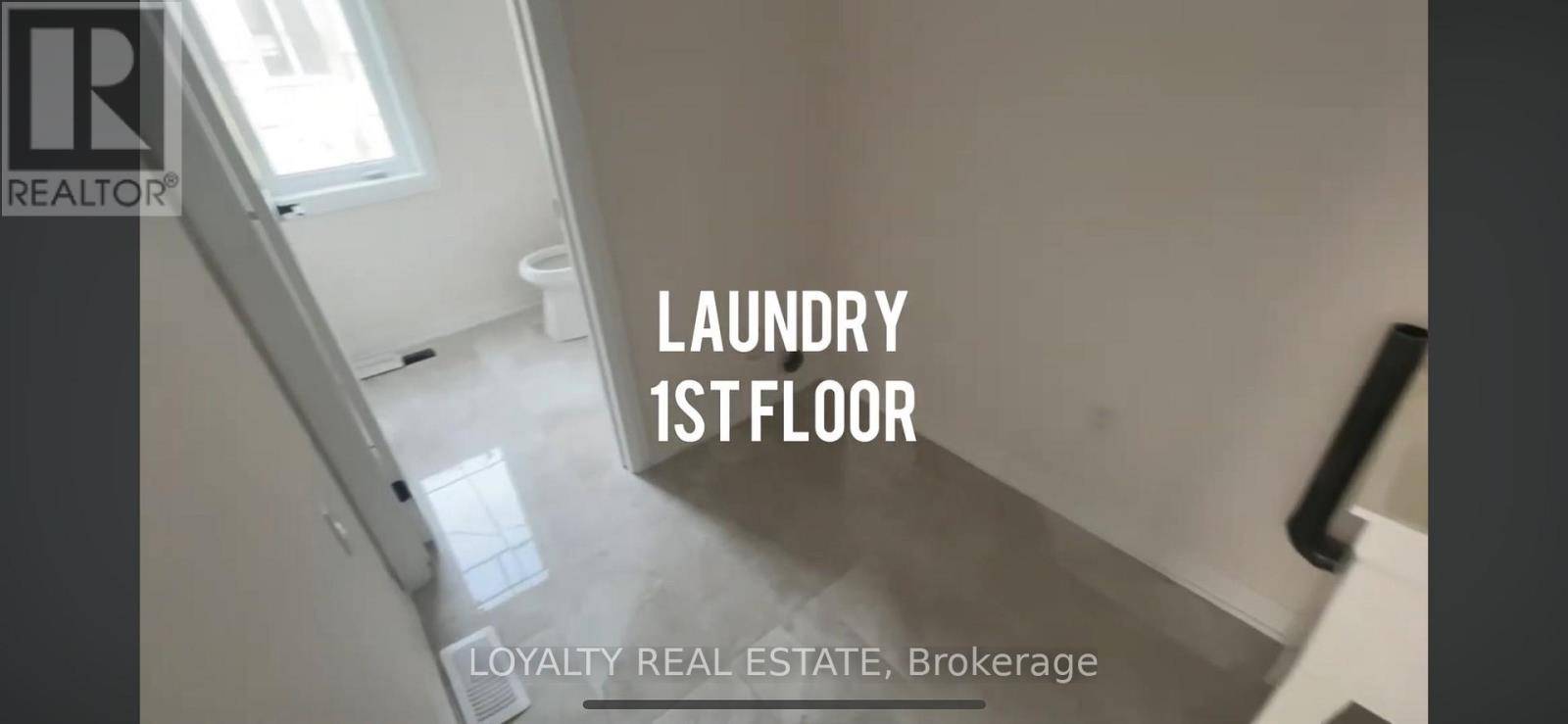 Clarington (bowmanville), ON L1C7H5,19 AMBEREEN PLACE