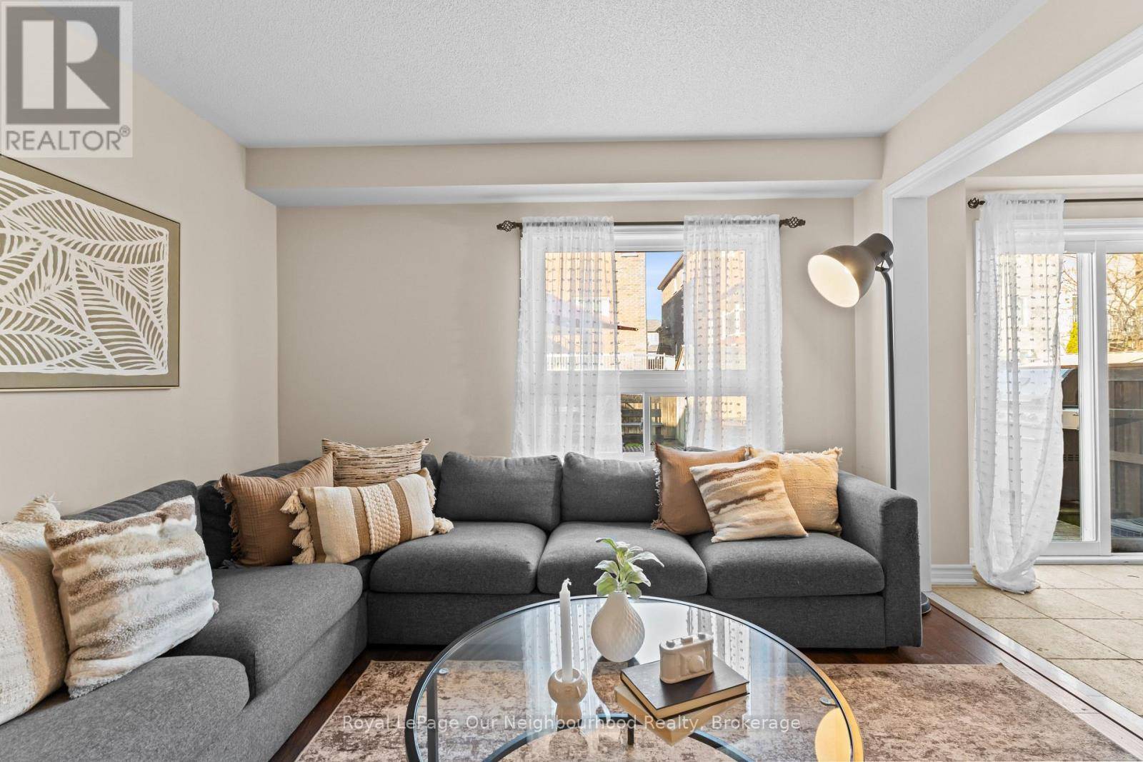 Clarington (bowmanville), ON L1C3Y6,95 LAPRADE SQUARE