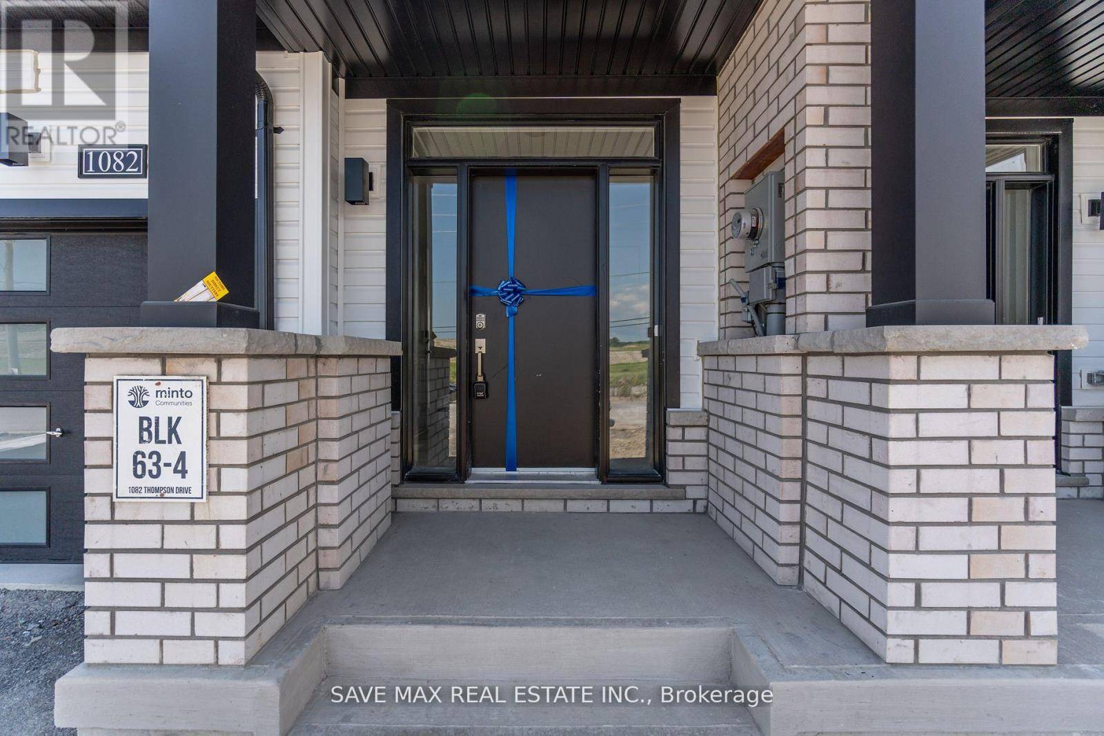 Oshawa (kedron), ON L1L0V5,1082 THOMPSON DRIVE