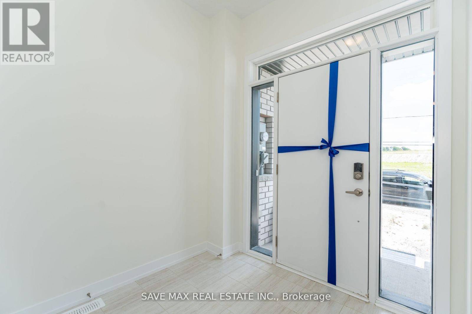 Oshawa (kedron), ON L1L0V5,1082 THOMPSON DRIVE