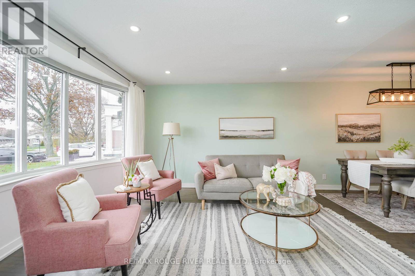 Pickering (bay Ridges), ON L1W1J2,1277 TRELLIS COURT