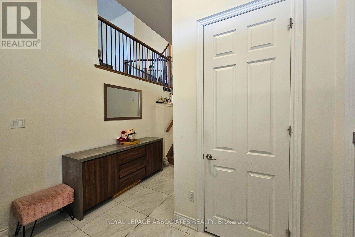 Whitby, ON L1P0G7,133 MARCEL BRUNNELLE DRIVE