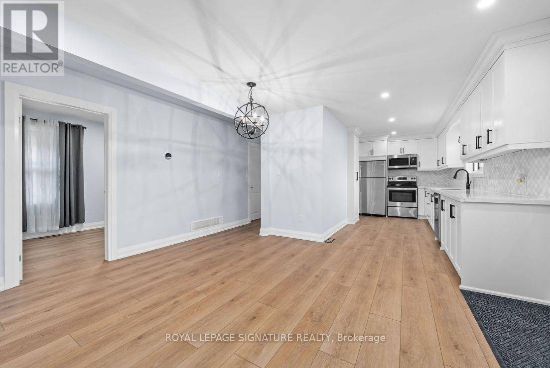 Oshawa (donevan), ON L1H6S9,480 Browning ST #Main