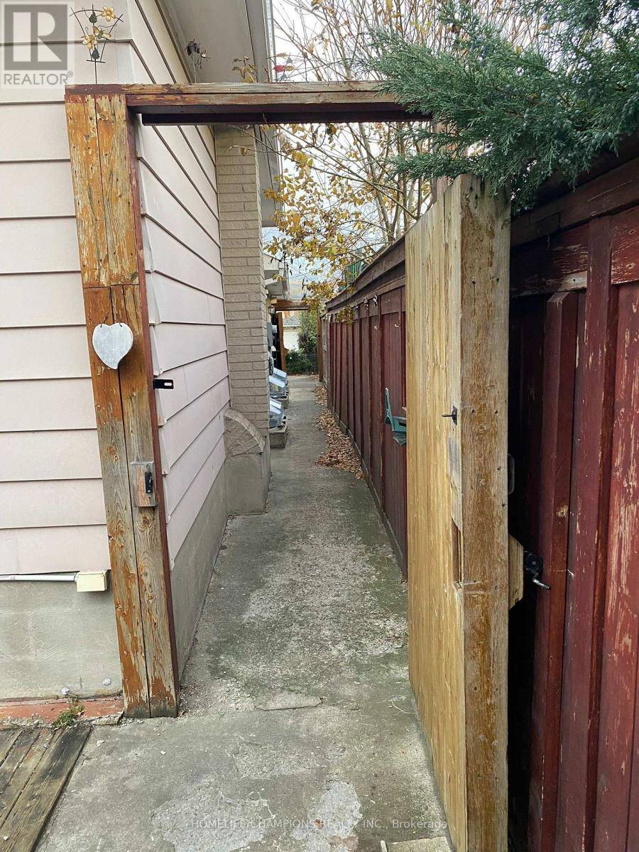 Toronto (agincourt South-malvern West), ON M1S2V1,80 KEYWORTH TRAIL