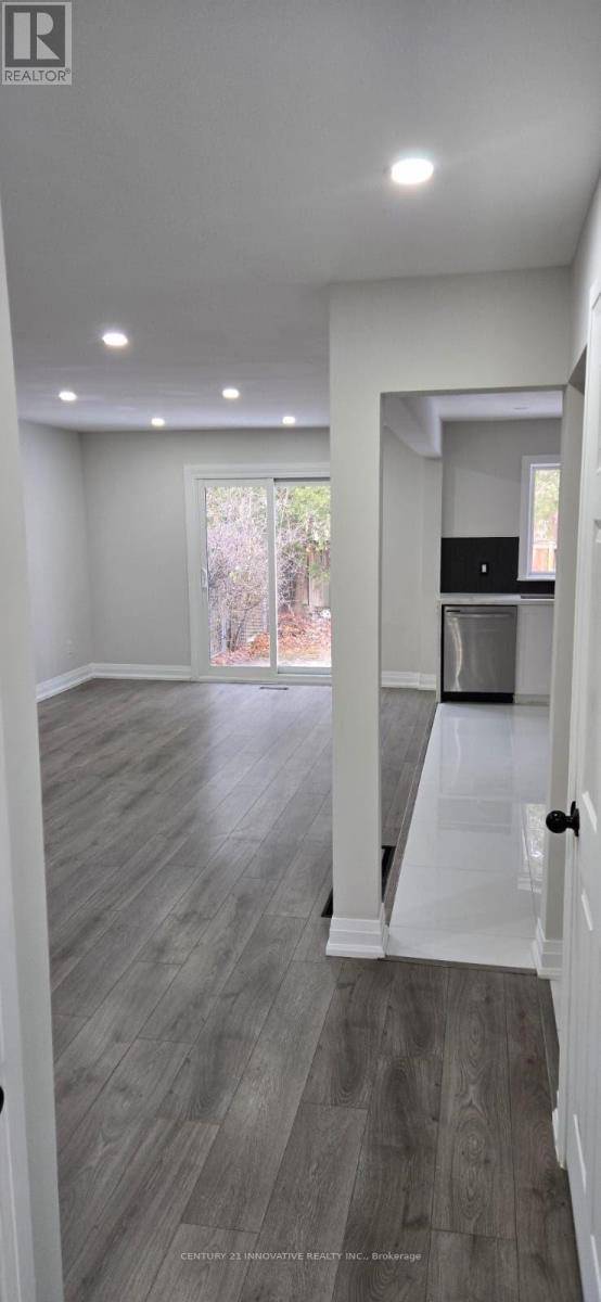 Oshawa (centennial), ON L1G7H1,1133 TROWBRIDGE COURT