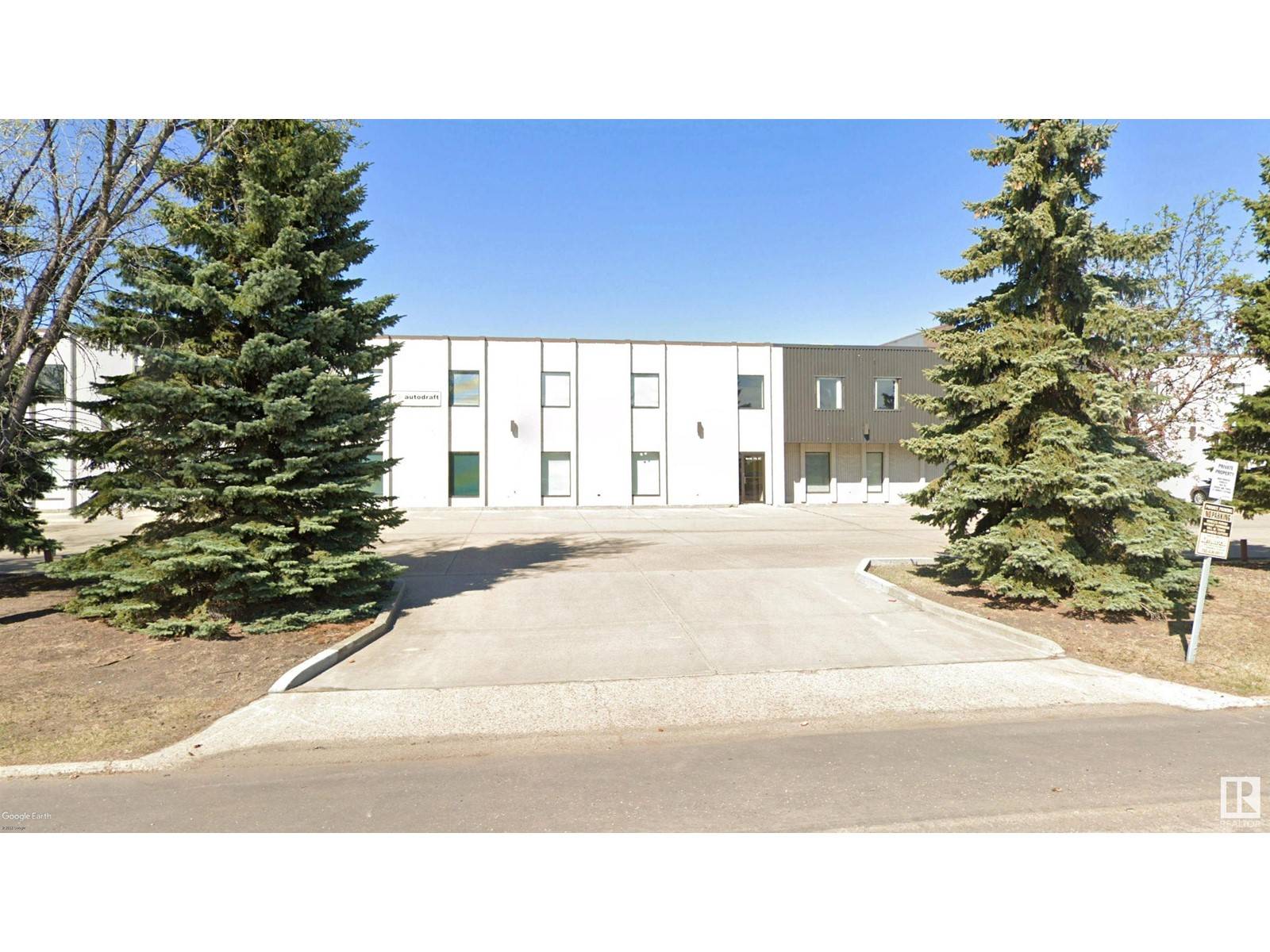 Edmonton, AB T5S1L3,10464 176 ST NW