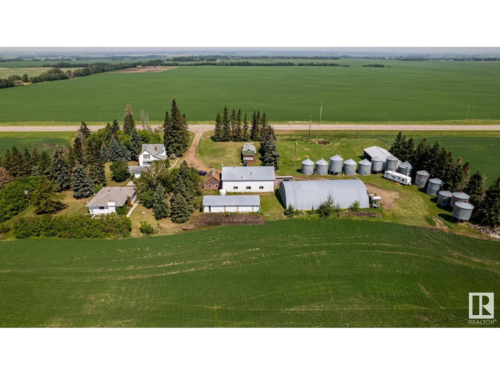 Rural Strathcona County, AB T8L4B1,20469 HWY 15