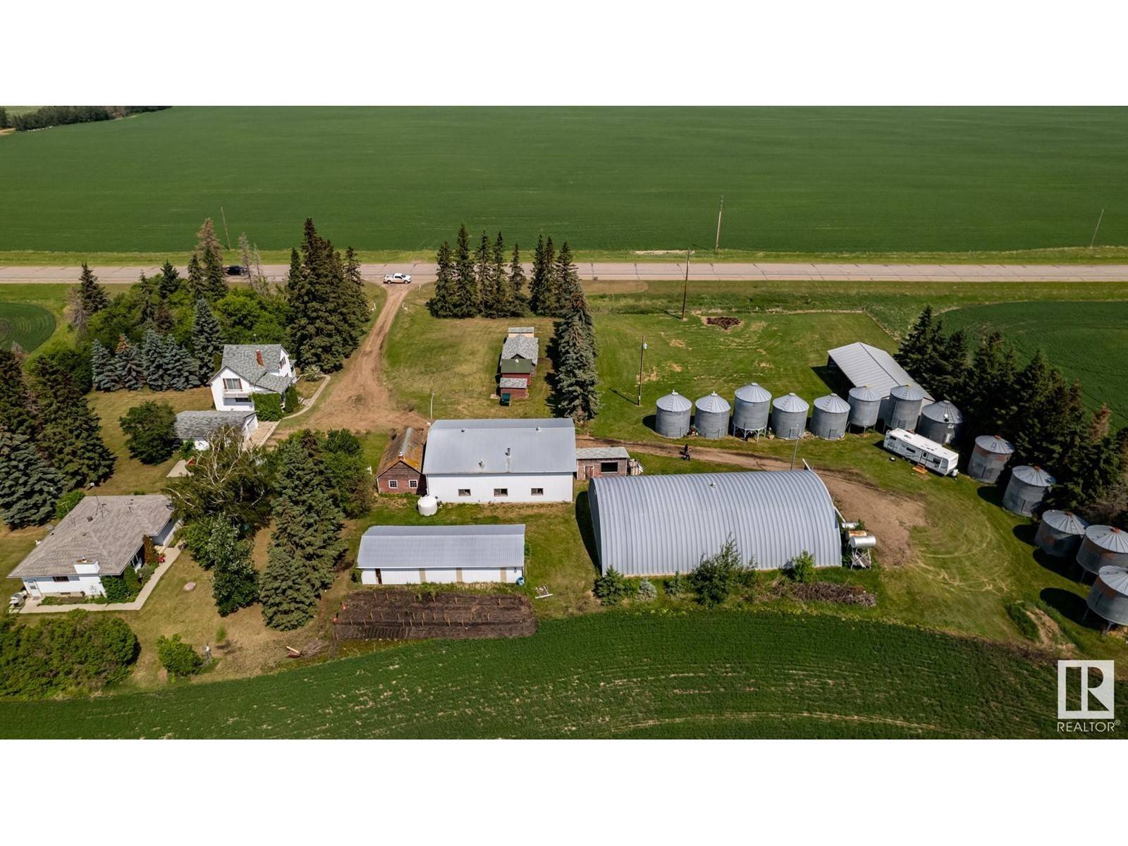 Rural Strathcona County, AB T8L4B1,20469 HWY 15