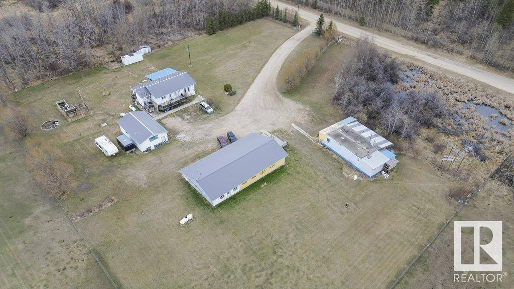 Rural Wetaskiwin County, AB T0C1H0,462008 RGE RD 273