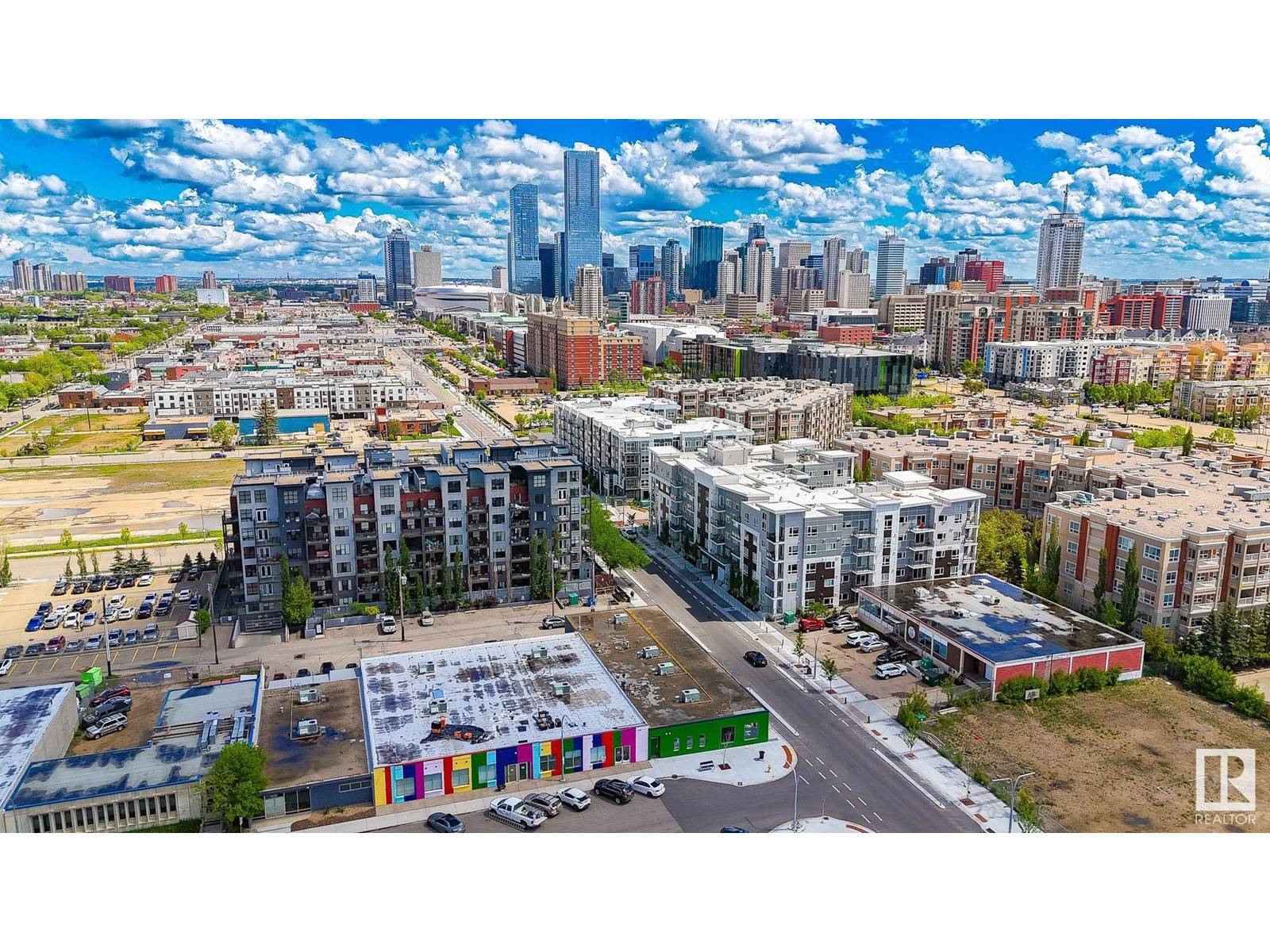 Edmonton, AB T5H3J6,10519 114 ST NW