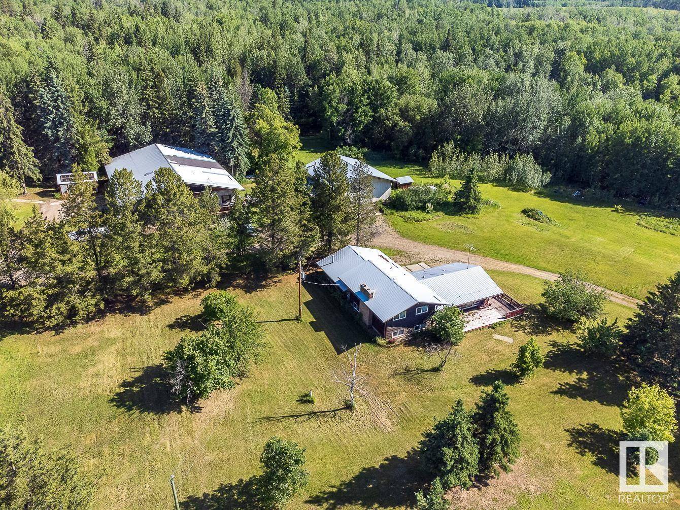 Rural Parkland County, AB T0E2K0,4012 Highway 16